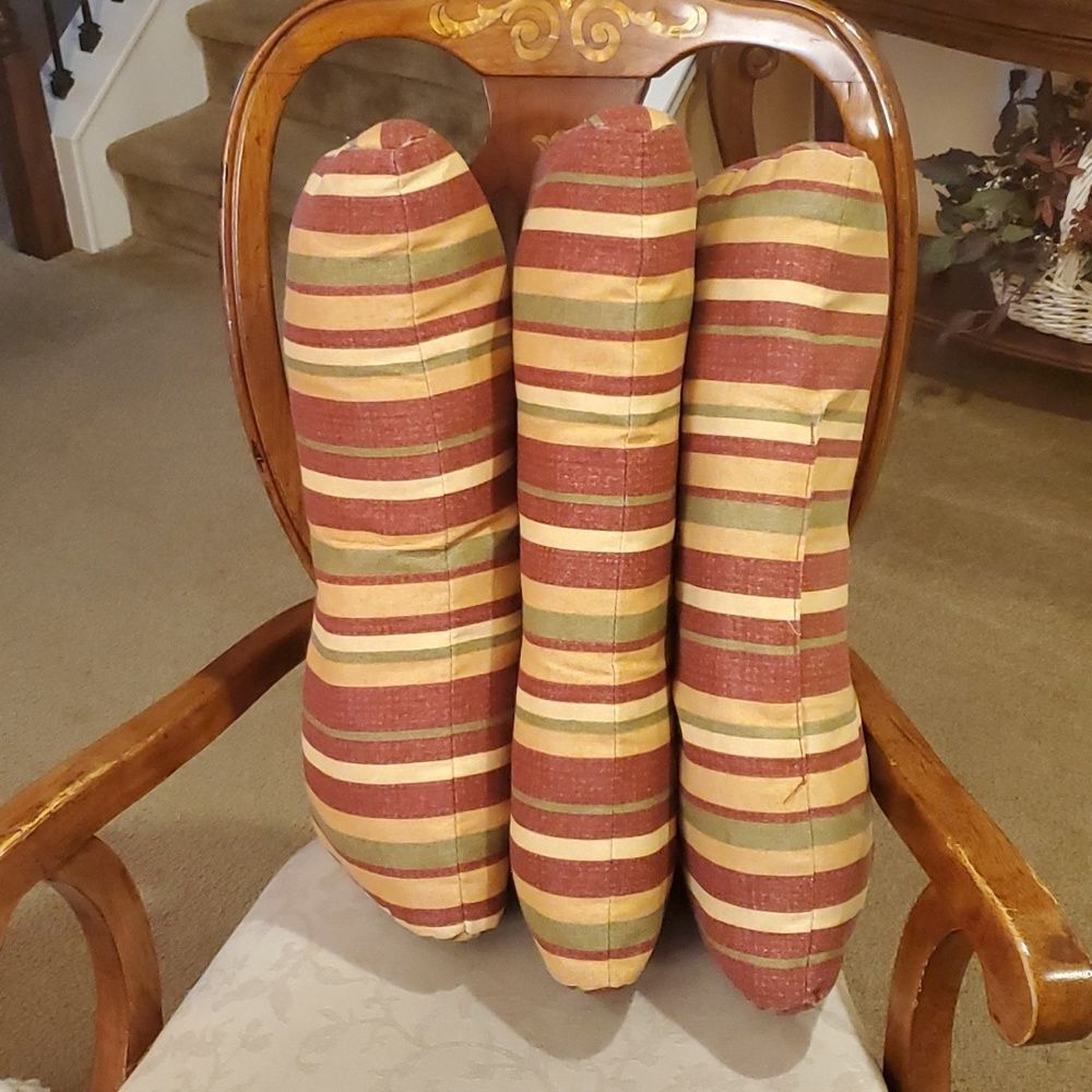 3cThrow pillows - Picture 4 of 5